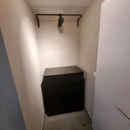 Fuer Geschaeftsreisende, Urlauber & Monteure *