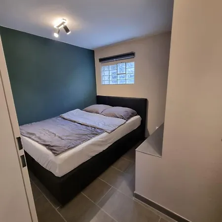 Fuer Geschaeftsreisende, Urlauber & Monteure *